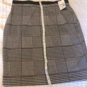 FOREVER 21 Below knee skirt